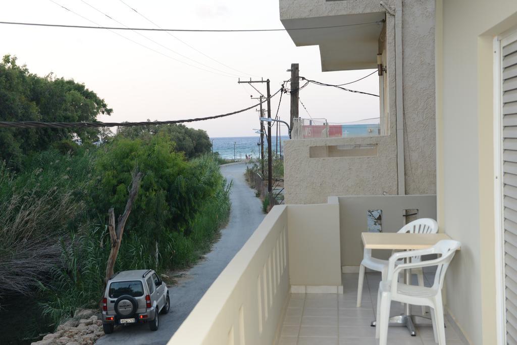 Volanakis Apartments Amudára Laszithiu Kültér fotó
