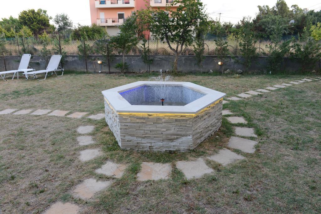 Volanakis Apartments Amudára Laszithiu Kültér fotó